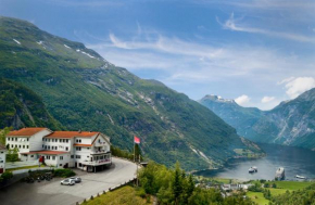 Гостиница Hotel Utsikten - by Classic Norway Hotels  Гейрангер